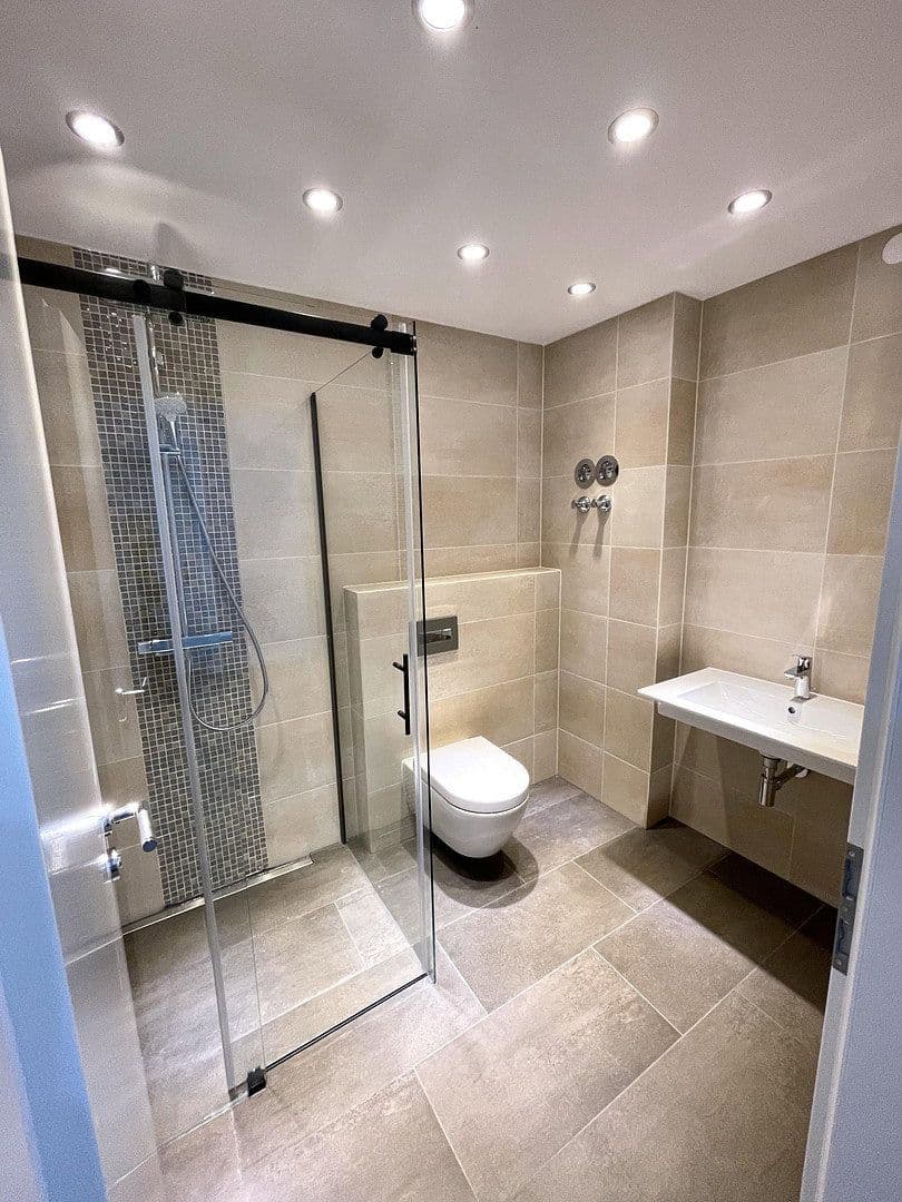 Predaj bytu 3-izbový 84 m², Leonrodstraße 60, München, Bavorsko Predaj bytu 3-izbový 84 m², Leonrodstraße 60, München, Bavorsko