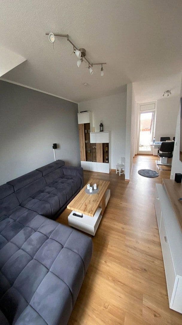 Prenájom bytu 2-izbový 64 m², Bremen, Brémy Prenájom bytu 2-izbový 64 m², Bremen, Brémy