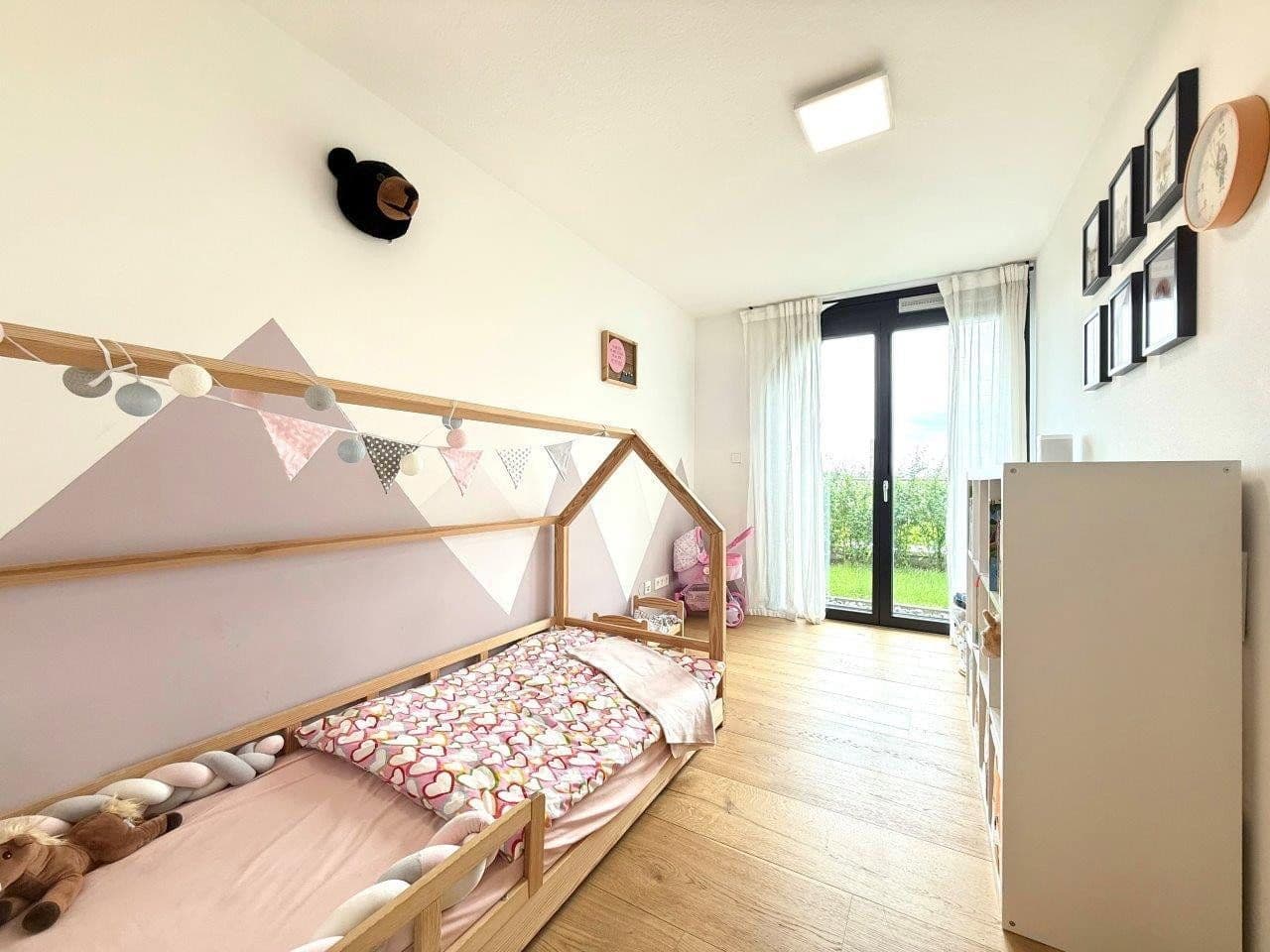 Predaj bytu 4-izbový 90 m², Bietigheim-Bissingen, Bádensko-Wurttembersko Predaj bytu 4-izbový 90 m², Bietigheim-Bissingen, Bádensko-Wurttembersko