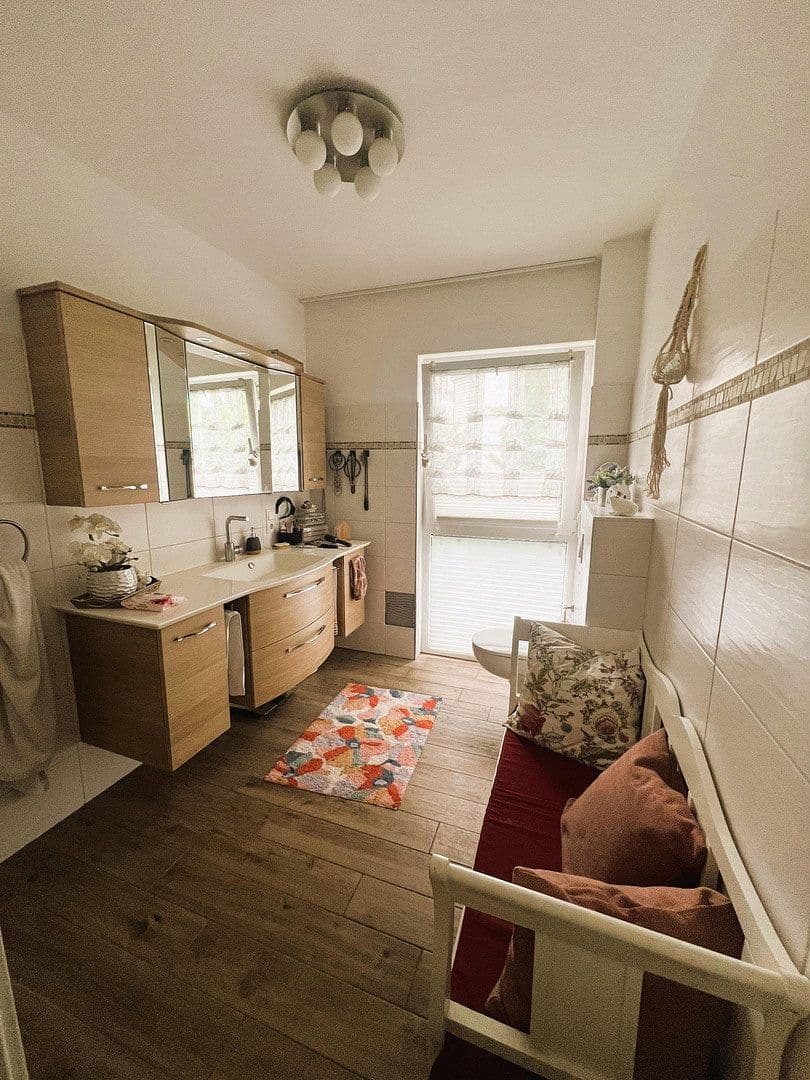 Predaj bytu 3-izbový 80 m², Uhlandstraße 10, Kriftel, Hesensko Predaj bytu 3-izbový 80 m², Uhlandstraße 10, Kriftel, Hesensko