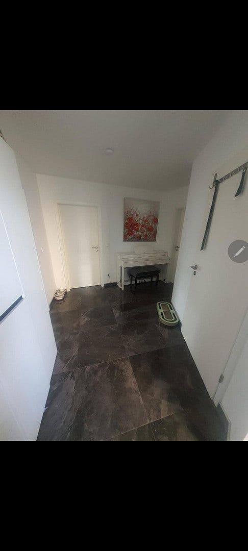 Predaj bytu 3-izbový 84 m², Schwabbacherstr.15, Stuttgart, Bádensko-Wurttembersko Predaj bytu 3-izbový 84 m², Schwabbacherstr.15, Stuttgart, Bádensko-Wurttembersko