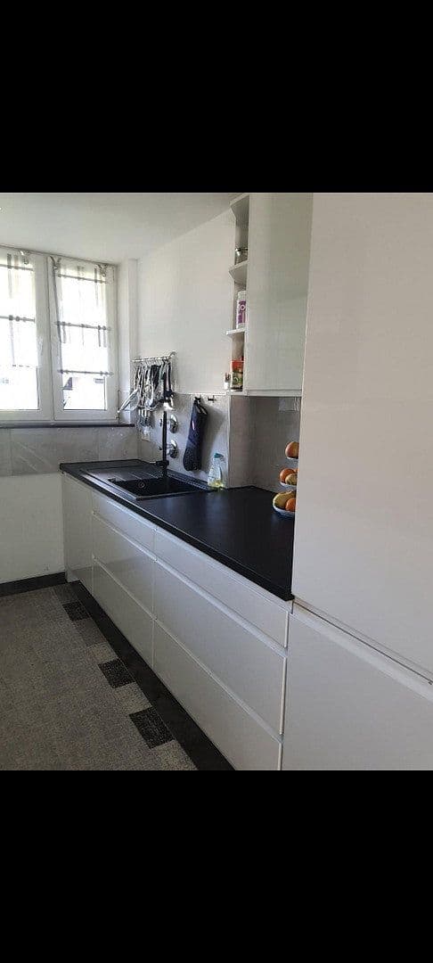 Predaj bytu 3-izbový 84 m², Schwabbacherstr.15, Stuttgart, Bádensko-Wurttembersko Predaj bytu 3-izbový 84 m², Schwabbacherstr.15, Stuttgart, Bádensko-Wurttembersko
