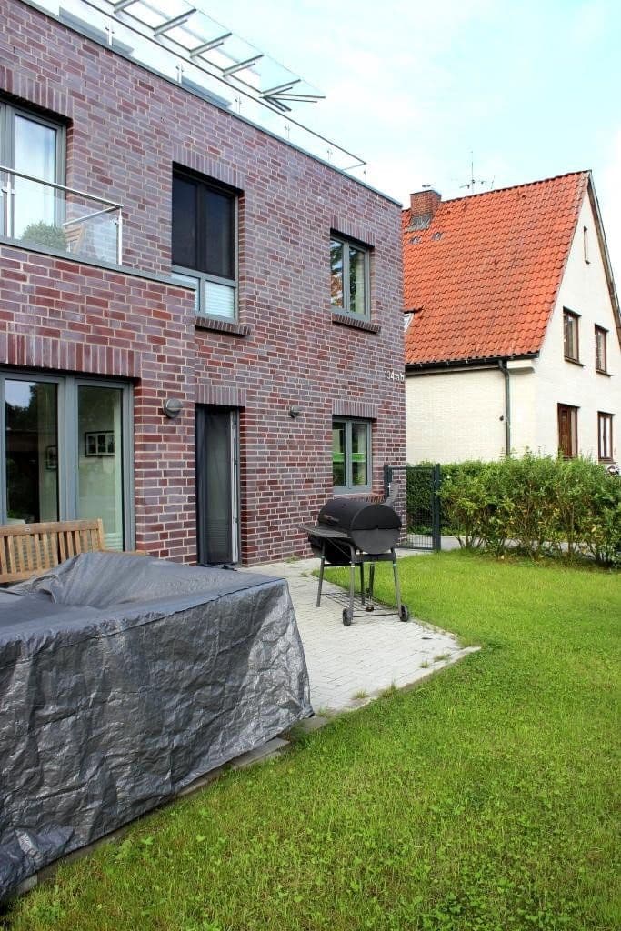 Prenájom bytu 2-izbový 95 m², Hüllenkamp 134 a, Hamburg, Hamburg Prenájom bytu 2-izbový 95 m², Hüllenkamp 134 a, Hamburg, Hamburg