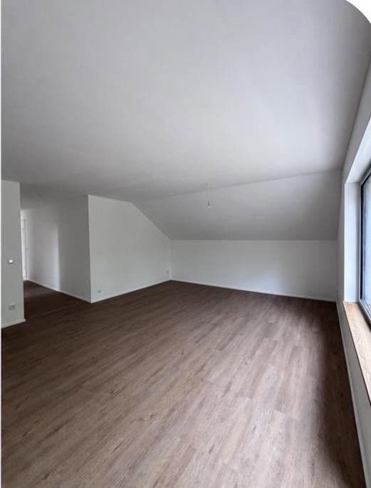 Prenájom bytu 2-izbový 90 m², Waldmannsweg 41, Neukirchen-Vluyn, Severné Porýnie - Westfálsko Prenájom bytu 2-izbový 90 m², Waldmannsweg 41, Neukirchen-Vluyn, Severné Porýnie - Westfálsko