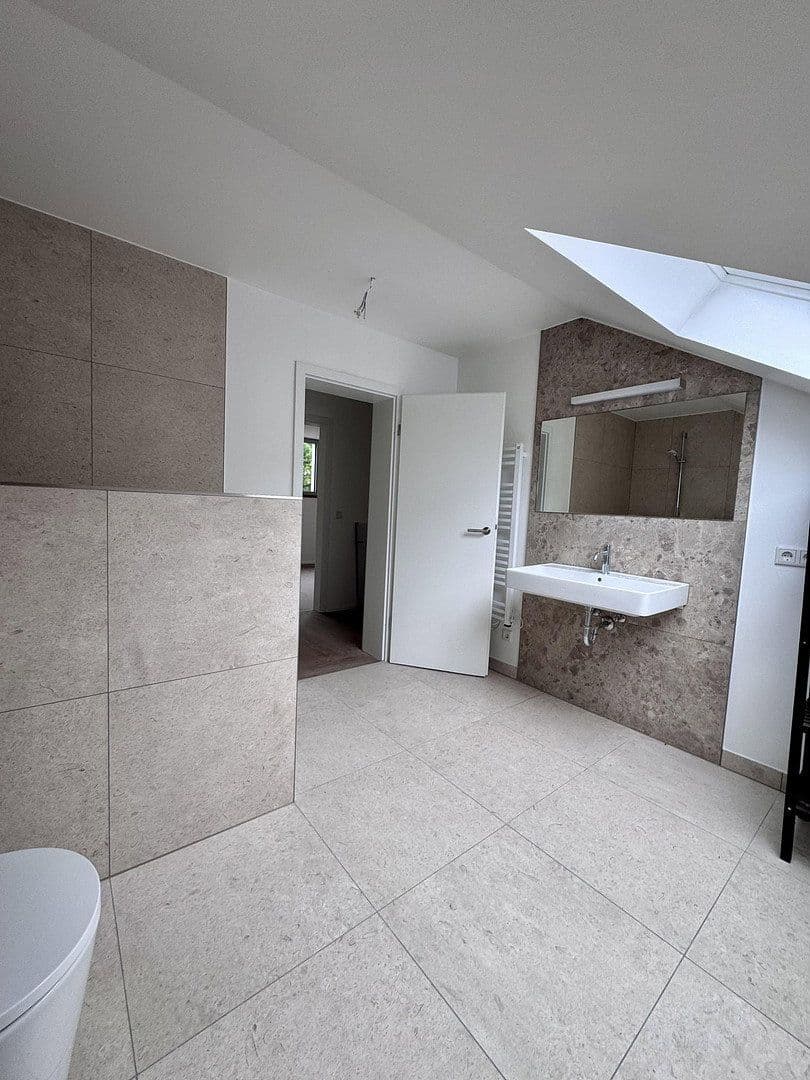 Prenájom bytu 2-izbový 90 m², Waldmannsweg 41, Neukirchen-Vluyn, Severné Porýnie - Westfálsko Prenájom bytu 2-izbový 90 m², Waldmannsweg 41, Neukirchen-Vluyn, Severné Porýnie - Westfálsko