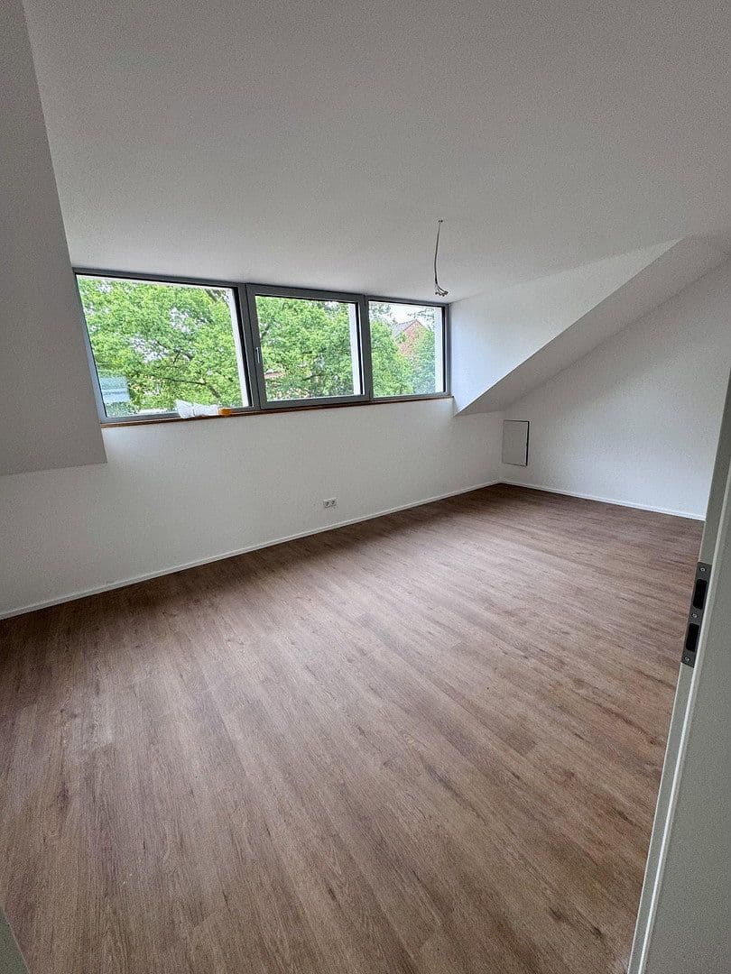Prenájom bytu 2-izbový 90 m², Waldmannsweg 41, Neukirchen-Vluyn, Severné Porýnie - Westfálsko Prenájom bytu 2-izbový 90 m², Waldmannsweg 41, Neukirchen-Vluyn, Severné Porýnie - Westfálsko