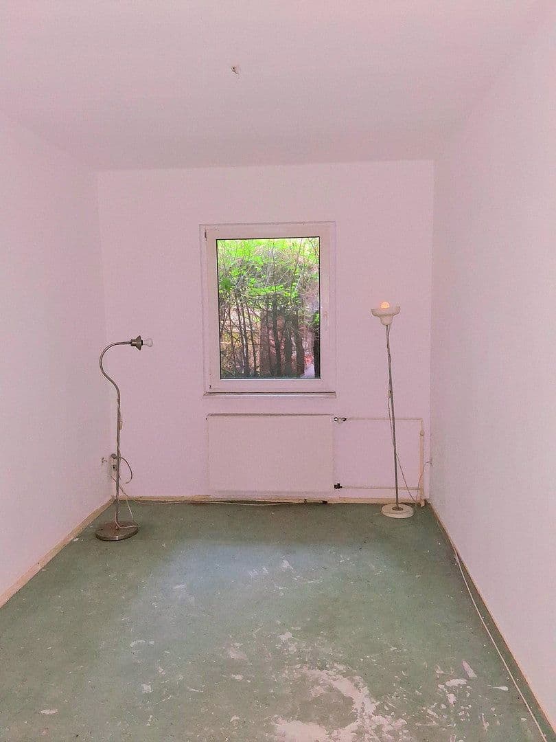 Predaj domu 100 m², pozemek 838 m², Berlin Mahlsdorf, Berlín Predaj domu 100 m², pozemek 838 m², Berlin Mahlsdorf, Berlín