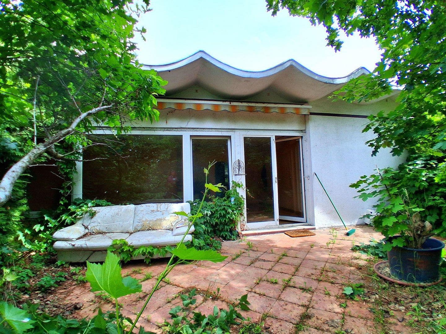 Predaj domu 100 m², pozemek 838 m², Berlin Mahlsdorf, Berlín Predaj domu 100 m², pozemek 838 m², Berlin Mahlsdorf, Berlín