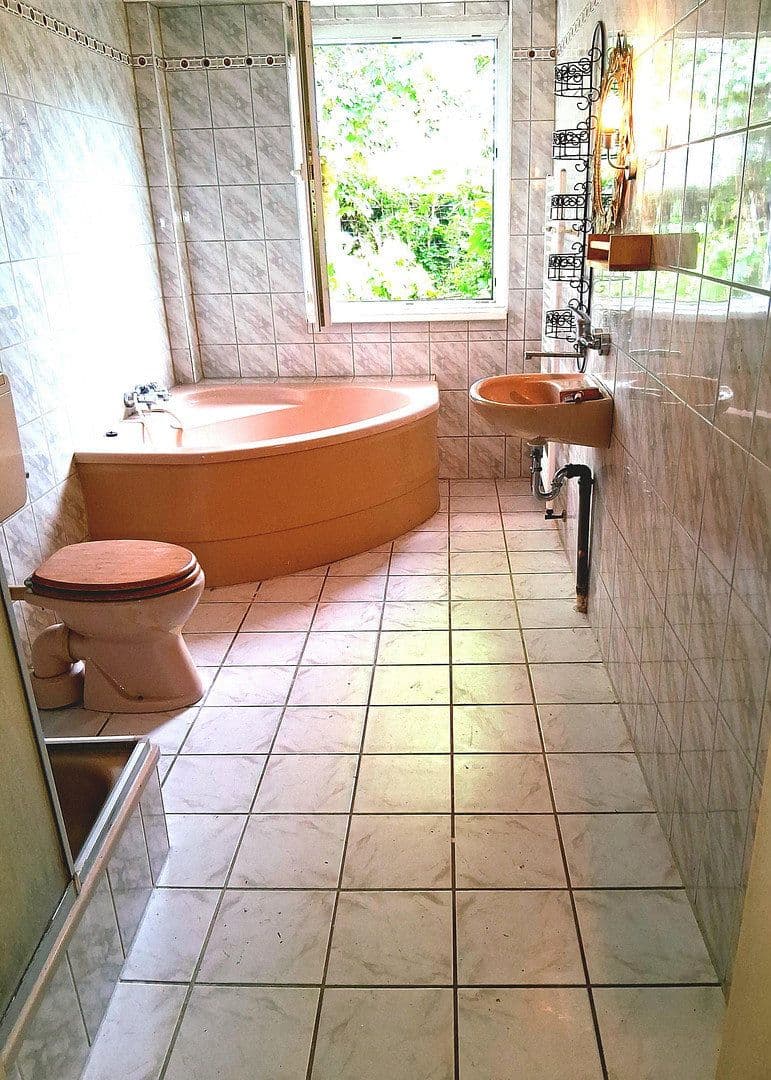 Predaj domu 100 m², pozemek 838 m², Berlin Mahlsdorf, Berlín Predaj domu 100 m², pozemek 838 m², Berlin Mahlsdorf, Berlín