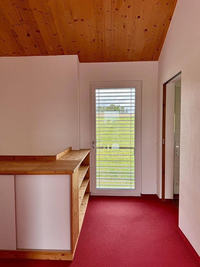 Predaj domu 247 m², pozemek 442 m², Calw, Bádensko-Wurttembersko Predaj domu 247 m², pozemek 442 m², Calw, Bádensko-Wurttembersko