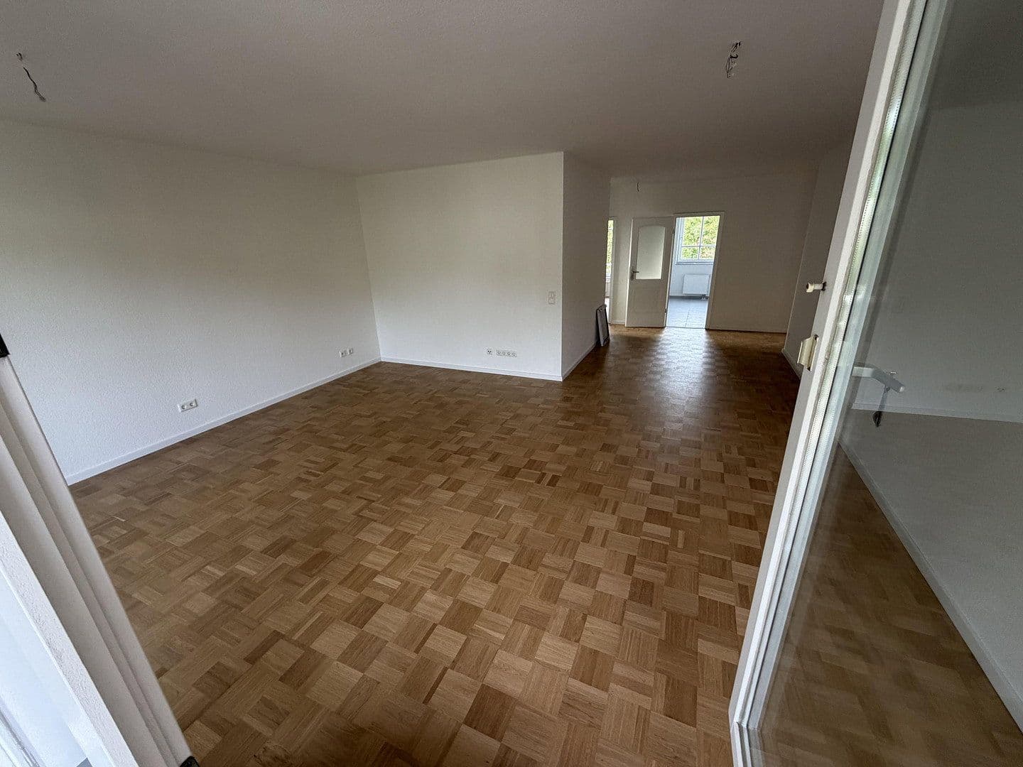 Prenájom bytu 3-izbový 93 m², Essen, Severné Porýnie - Westfálsko Prenájom bytu 3-izbový 93 m², Essen, Severné Porýnie - Westfálsko
