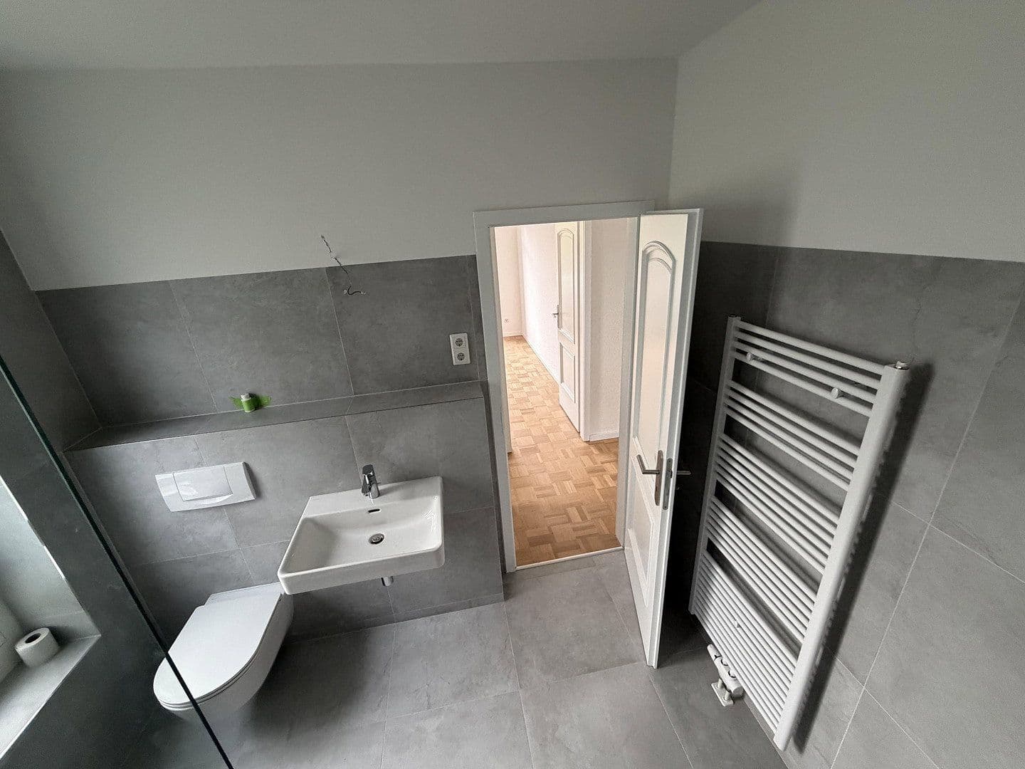 Prenájom bytu 3-izbový 93 m², Essen, Severné Porýnie - Westfálsko Prenájom bytu 3-izbový 93 m², Essen, Severné Porýnie - Westfálsko