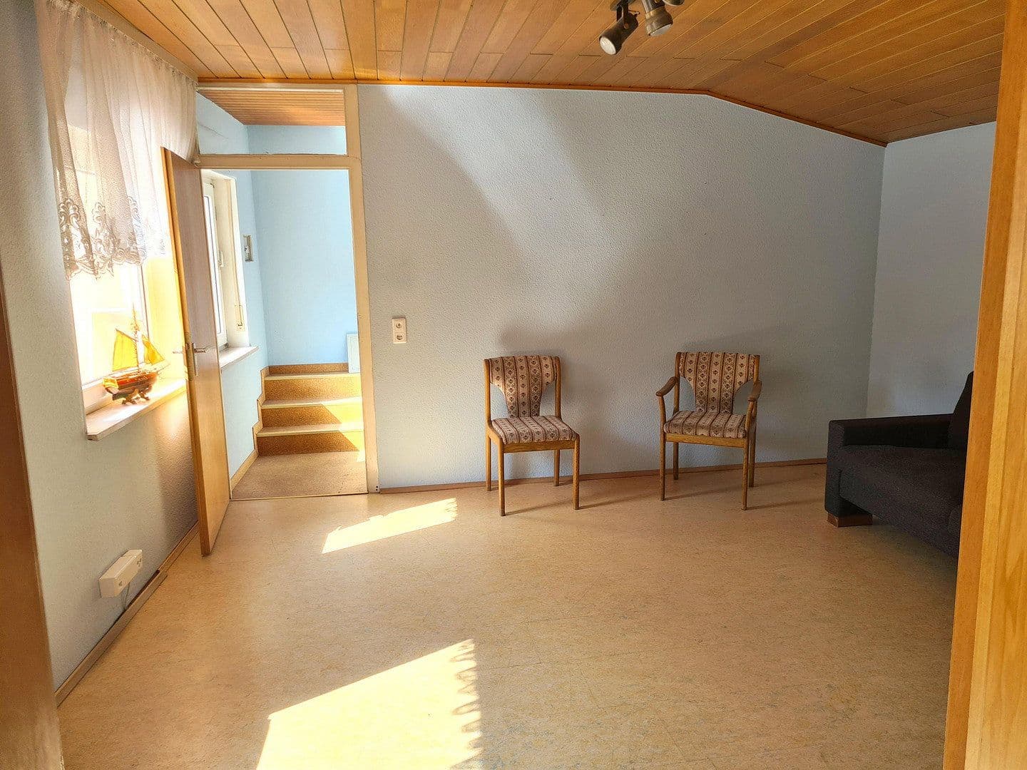 Predaj domu 246 m², pozemek 932 m², Friedhofstraße 21, Worms, Porýnie-Falcko Predaj domu 246 m², pozemek 932 m², Friedhofstraße 21, Worms, Porýnie-Falcko