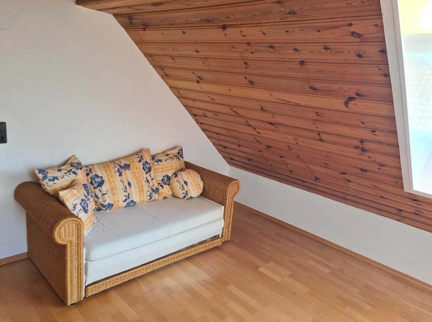 Predaj domu 246 m², pozemek 932 m², Friedhofstraße 21, Worms, Porýnie-Falcko Predaj domu 246 m², pozemek 932 m², Friedhofstraße 21, Worms, Porýnie-Falcko