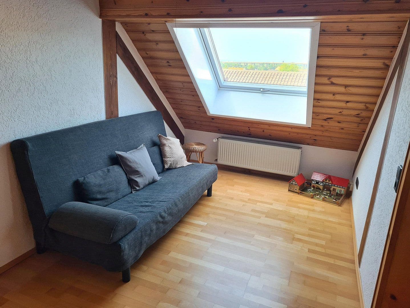 Predaj domu 246 m², pozemek 932 m², Friedhofstraße 21, Worms, Porýnie-Falcko Predaj domu 246 m², pozemek 932 m², Friedhofstraße 21, Worms, Porýnie-Falcko