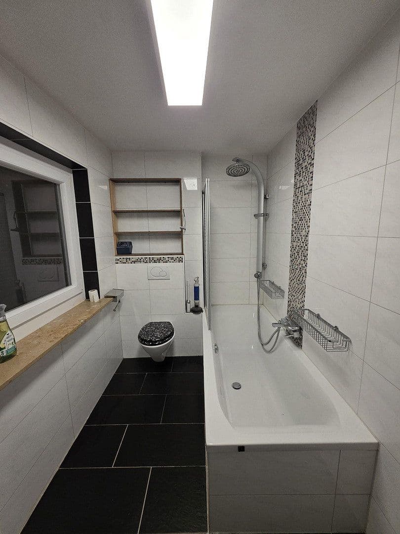 Predaj domu 104 m², pozemek 106 m², Neufahrn, Bavorsko Predaj domu 104 m², pozemek 106 m², Neufahrn, Bavorsko