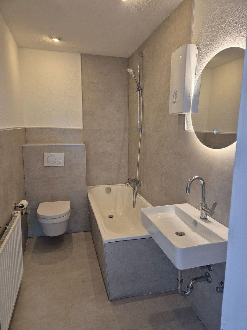 Prenájom bytu 2-izbový 55 m², Elsasser Str. 11a, Wuppertal, Severné Porýnie - Westfálsko Prenájom bytu 2-izbový 55 m², Elsasser Str. 11a, Wuppertal, Severné Porýnie - Westfálsko