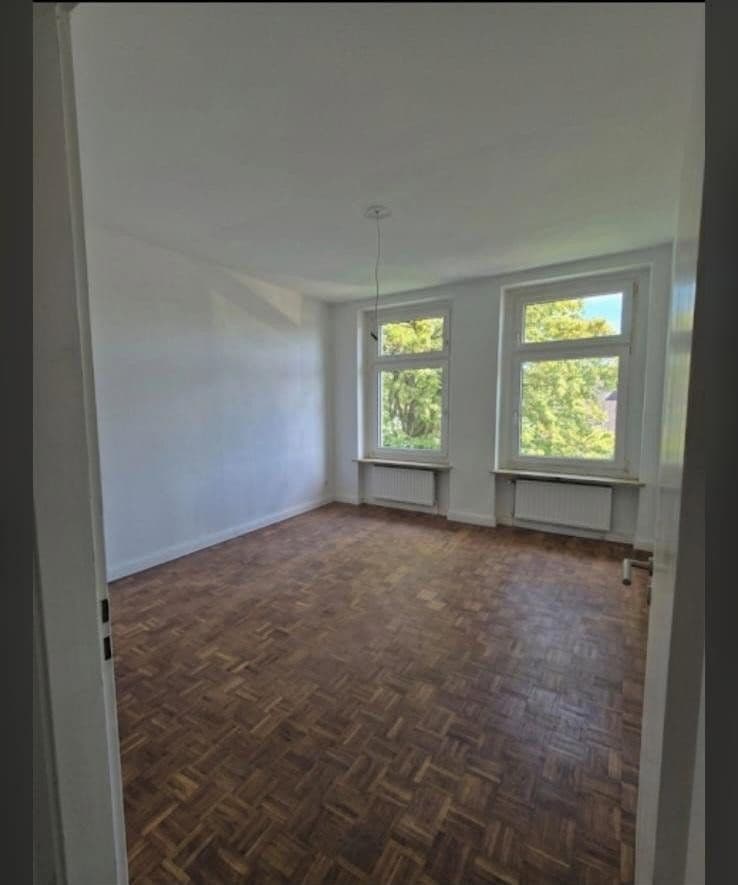 Prenájom bytu 2-izbový 55 m², Elsasser Str. 11a, Wuppertal, Severné Porýnie - Westfálsko Prenájom bytu 2-izbový 55 m², Elsasser Str. 11a, Wuppertal, Severné Porýnie - Westfálsko