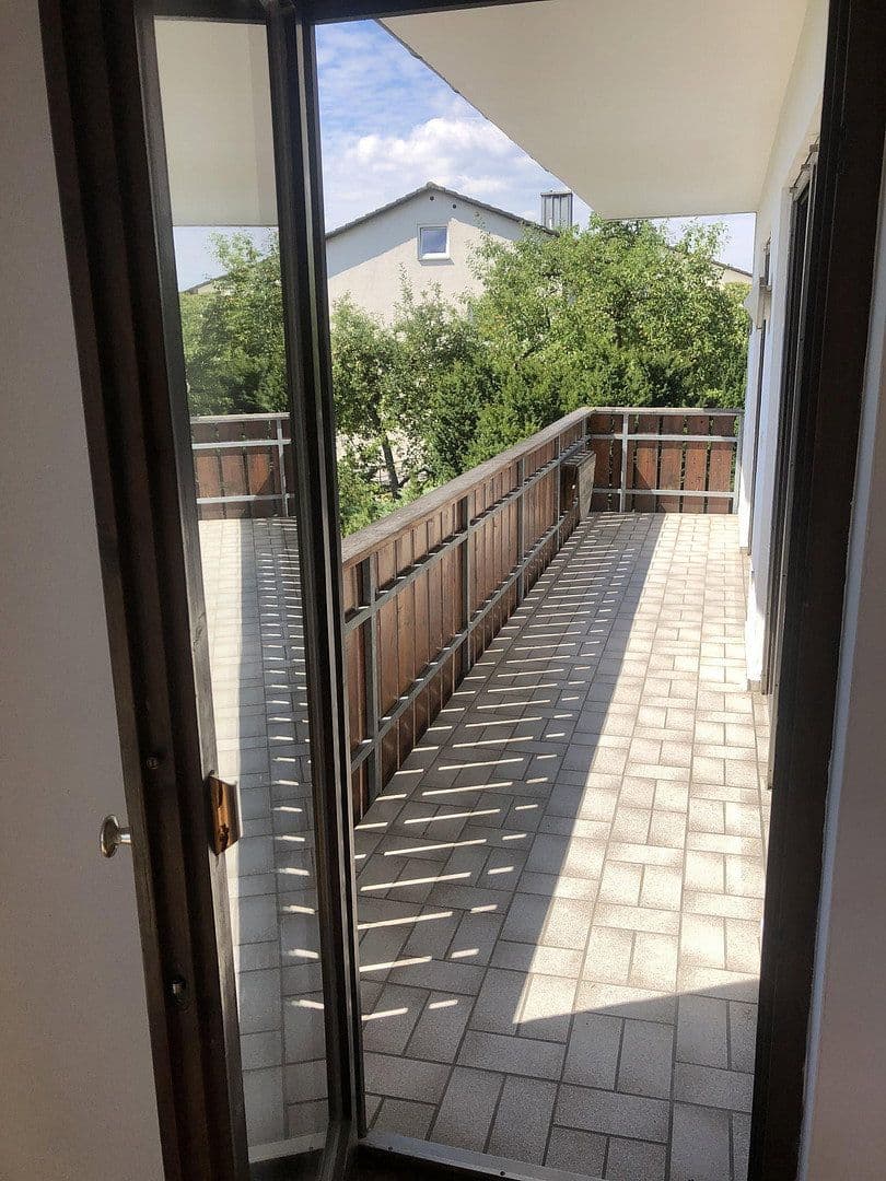 Prenájom bytu 4-izbový 93 m², Bayern - Eichstätt - Landershofen, Bavorsko Prenájom bytu 4-izbový 93 m², Bayern - Eichstätt - Landershofen, Bavorsko