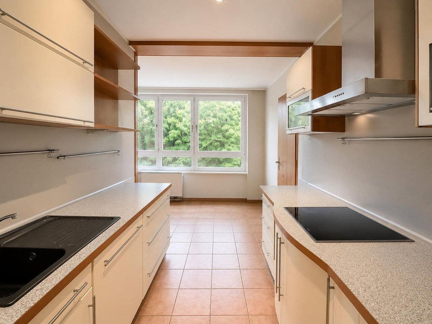 Predaj bytu 3-izbový 75 m², Essen, Severné Porýnie - Westfálsko Predaj bytu 3-izbový 75 m², Essen, Severné Porýnie - Westfálsko