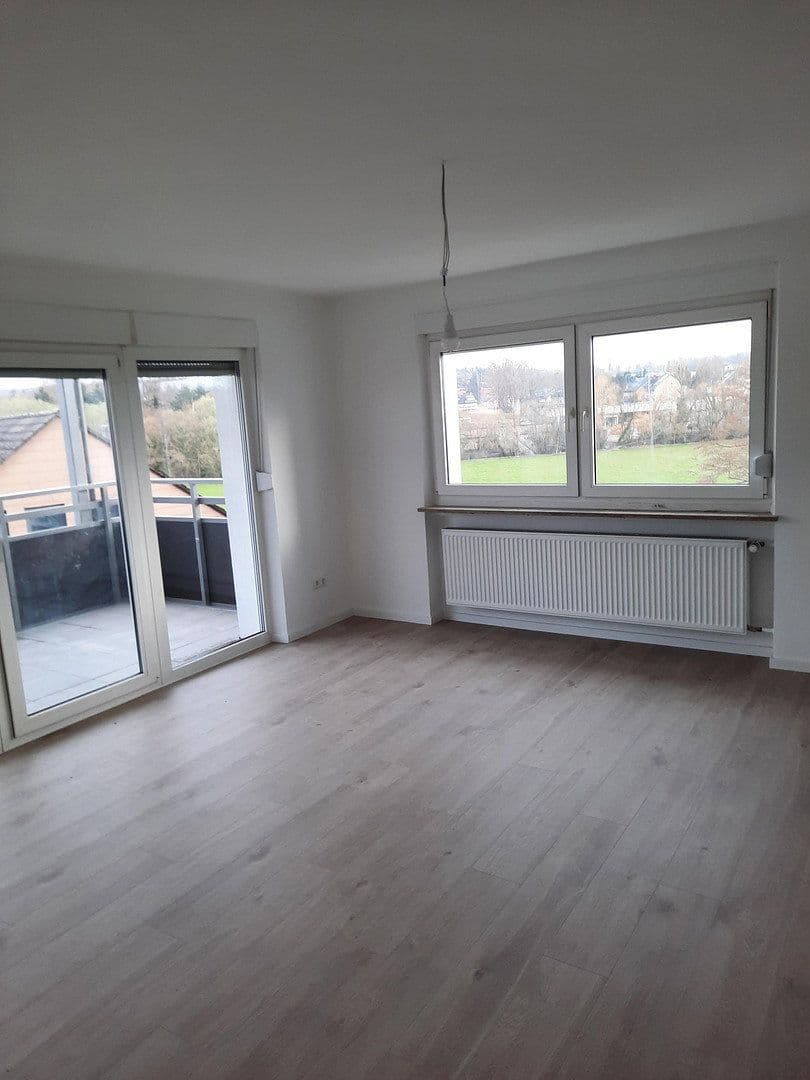 Prenájom bytu 3-izbový 77 m², Talstrasse 1, Oberasbach, Bavorsko Prenájom bytu 3-izbový 77 m², Talstrasse 1, Oberasbach, Bavorsko
