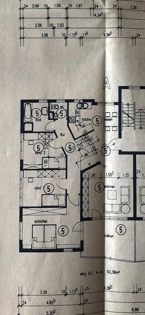Prenájom bytu 4-izbový 94 m², Wernau (Neckar), Bádensko-Wurttembersko Prenájom bytu 4-izbový 94 m², Wernau (Neckar), Bádensko-Wurttembersko