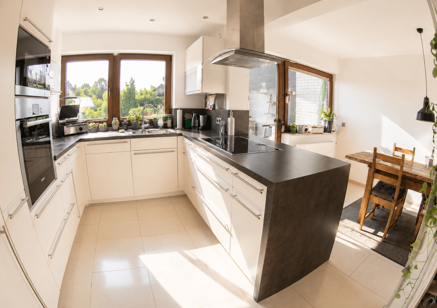Predaj bytu 4-izbový 109 m², Solingen, Severné Porýnie - Westfálsko Predaj bytu 4-izbový 109 m², Solingen, Severné Porýnie - Westfálsko