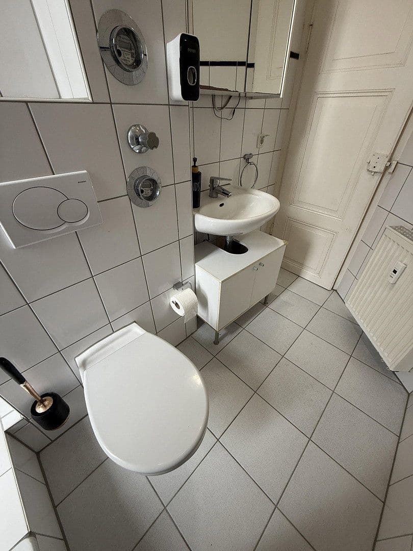 Prenájom bytu 2-izbový 44 m², Klappergasse 11, Frankfurt am Main, Hesensko Prenájom bytu 2-izbový 44 m², Klappergasse 11, Frankfurt am Main, Hesensko