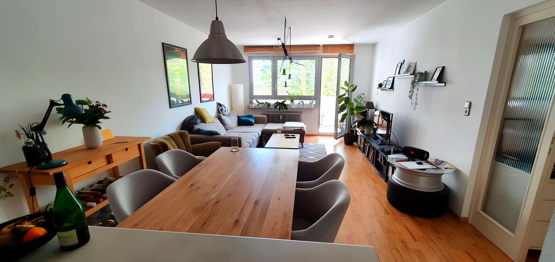 Prenájom bytu 2-izbový 65 m², Raimundstraße 100, Frankfurt am Main, Hesensko Prenájom bytu 2-izbový 65 m², Raimundstraße 100, Frankfurt am Main, Hesensko