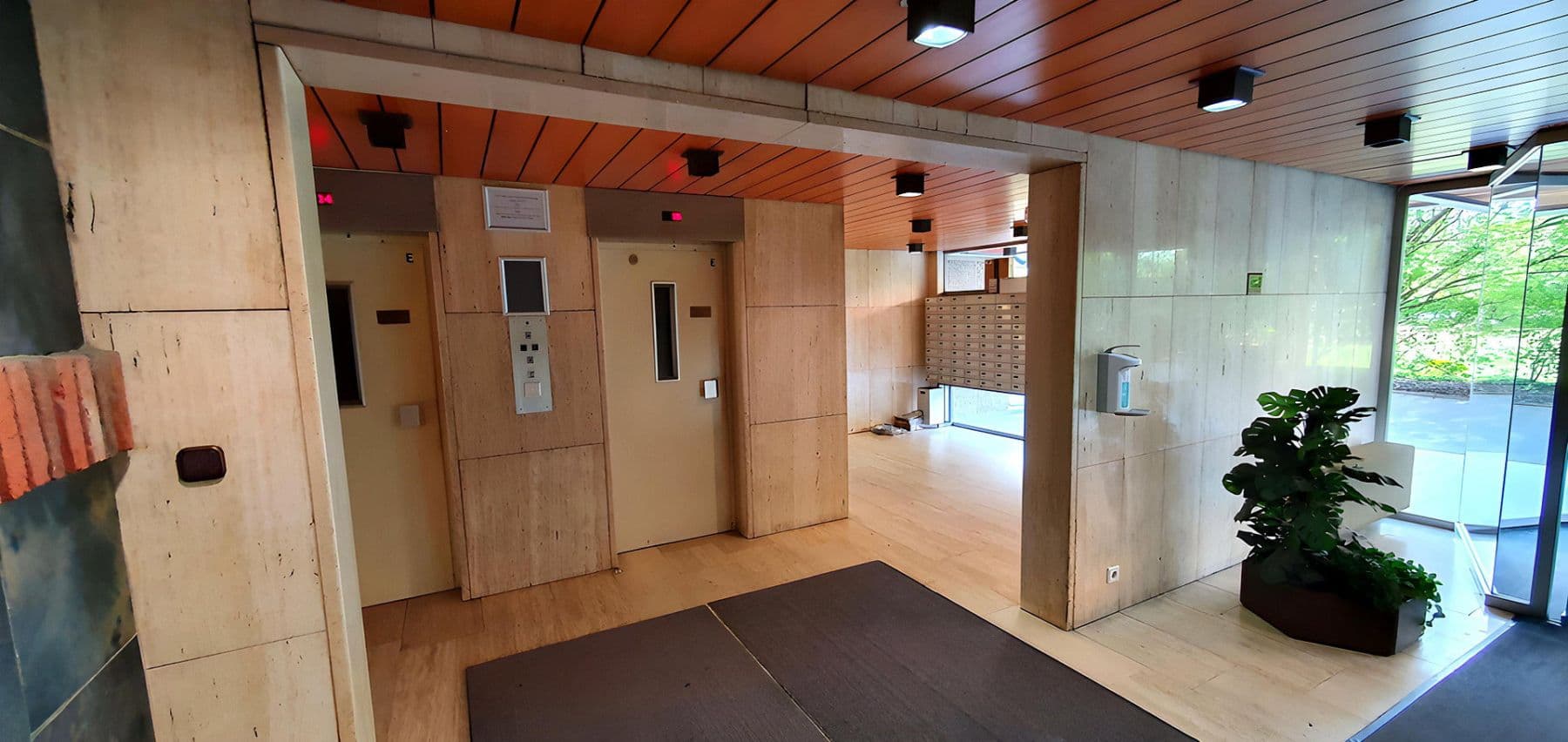 Prenájom bytu 2-izbový 65 m², Raimundstraße 100, Frankfurt am Main, Hesensko Prenájom bytu 2-izbový 65 m², Raimundstraße 100, Frankfurt am Main, Hesensko
