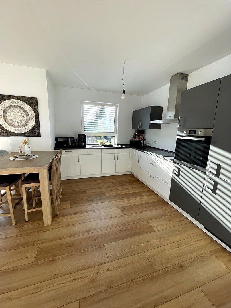 Prenájom bytu 3-izbový 73 m², Eschelbacherstraße 3, Montabaur, Porýnie-Falcko Prenájom bytu 3-izbový 73 m², Eschelbacherstraße 3, Montabaur, Porýnie-Falcko