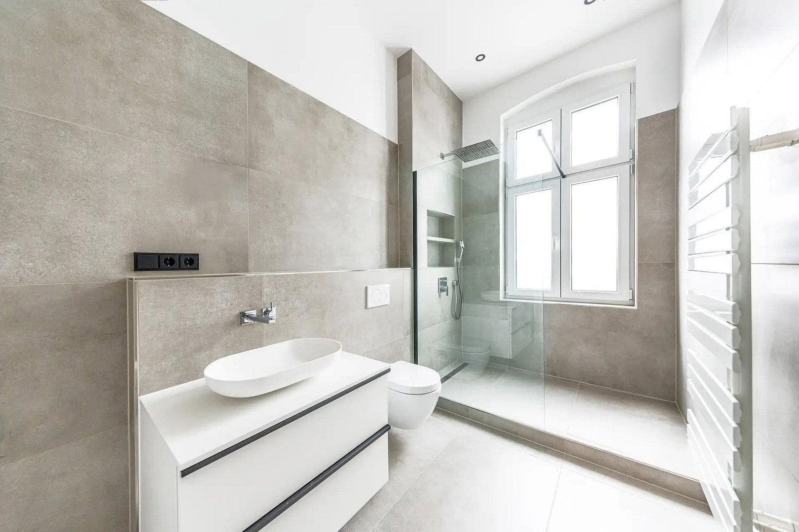 Predaj bytu 2-izbový 70 m², Stolzenfelsstraße 7, Berlin, Berlín Predaj bytu 2-izbový 70 m², Stolzenfelsstraße 7, Berlin, Berlín