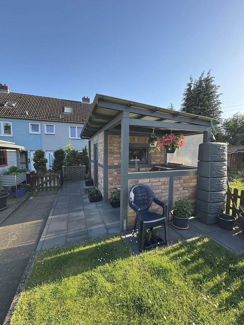 Predaj domu 83 m², pozemek 179 m², Siemser Landstraße 59 c, Lübeck, Šlezvicko-Holštajnsko Predaj domu 83 m², pozemek 179 m², Siemser Landstraße 59 c, Lübeck, Šlezvicko-Holštajnsko