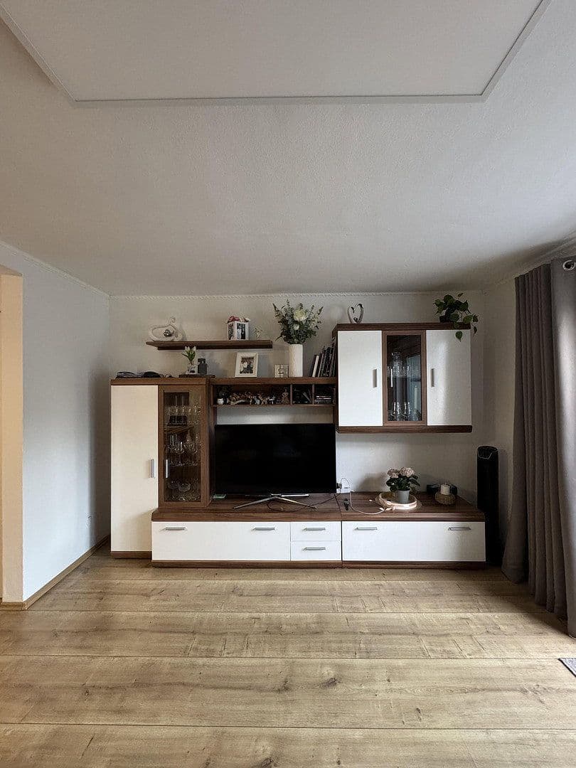 Predaj domu 83 m², pozemek 179 m², Siemser Landstraße 59 c, Lübeck, Šlezvicko-Holštajnsko Predaj domu 83 m², pozemek 179 m², Siemser Landstraße 59 c, Lübeck, Šlezvicko-Holštajnsko