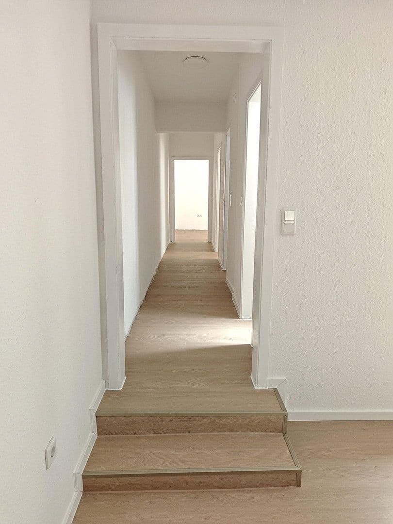 Prenájom bytu 3-izbový 84 m², Augartenstraße 17, Mannheim, Bádensko-Wurttembersko Prenájom bytu 3-izbový 84 m², Augartenstraße 17, Mannheim, Bádensko-Wurttembersko