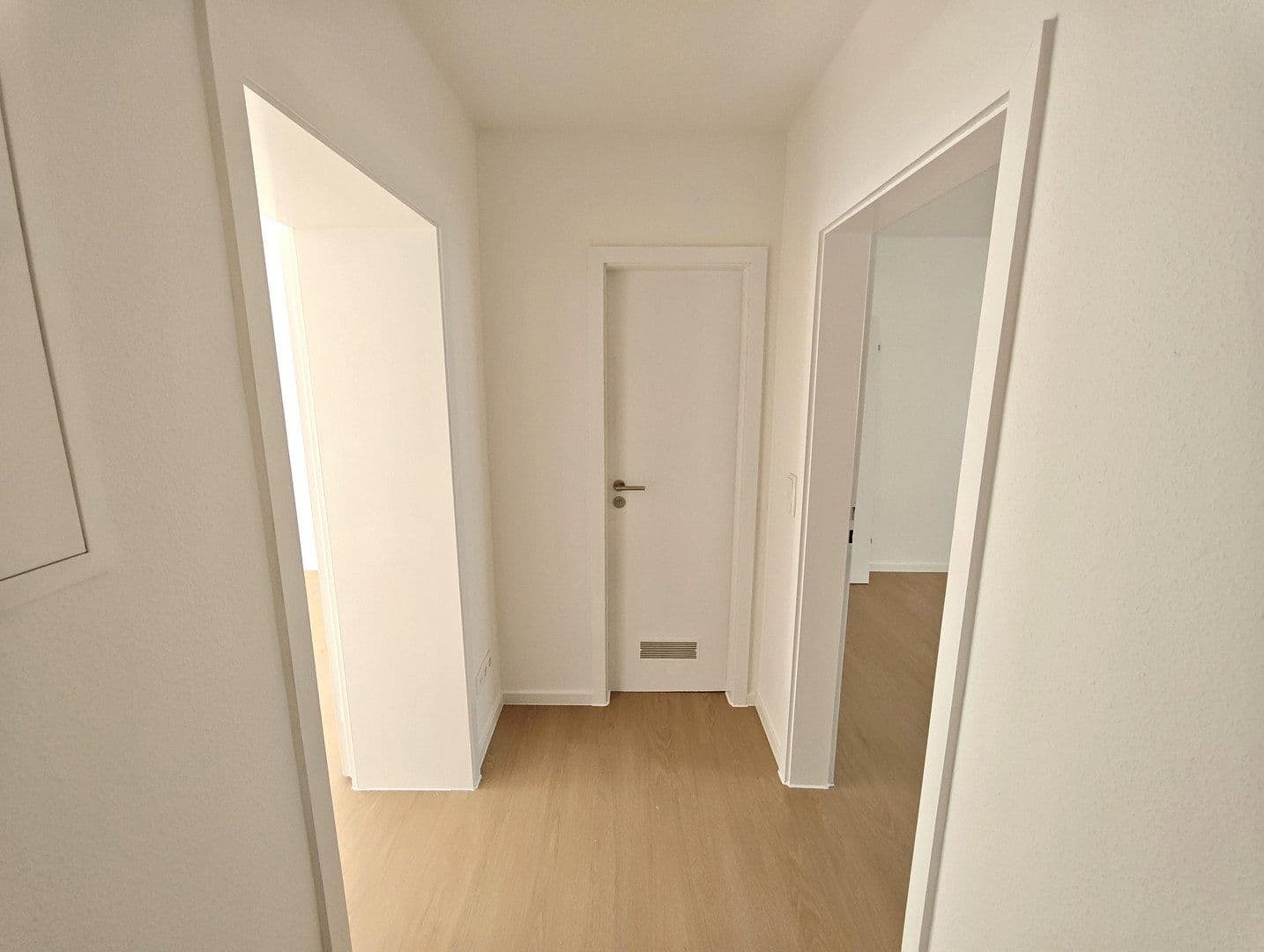 Prenájom bytu 3-izbový 84 m², Augartenstraße 17, Mannheim, Bádensko-Wurttembersko Prenájom bytu 3-izbový 84 m², Augartenstraße 17, Mannheim, Bádensko-Wurttembersko