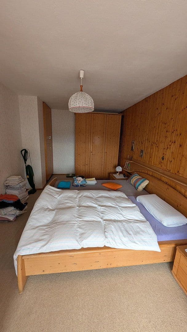 Predaj domu 160 m², pozemek 1.492 m², Lützelbach, Hesensko Predaj domu 160 m², pozemek 1.492 m², Lützelbach, Hesensko