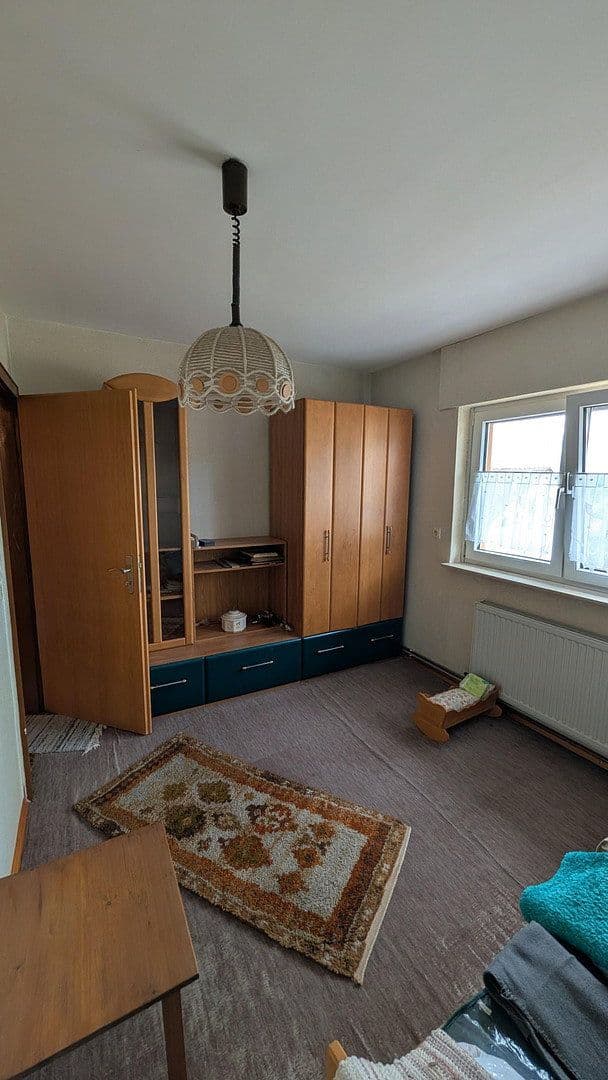 Predaj domu 160 m², pozemek 1.492 m², Lützelbach, Hesensko Predaj domu 160 m², pozemek 1.492 m², Lützelbach, Hesensko