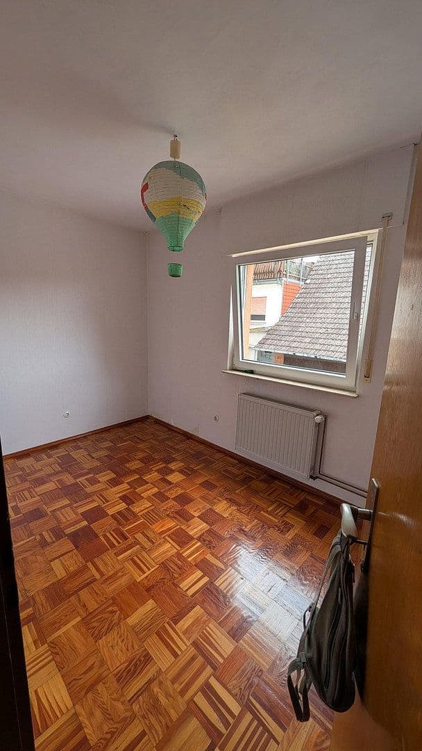 Predaj domu 160 m², pozemek 1.492 m², Lützelbach, Hesensko Predaj domu 160 m², pozemek 1.492 m², Lützelbach, Hesensko