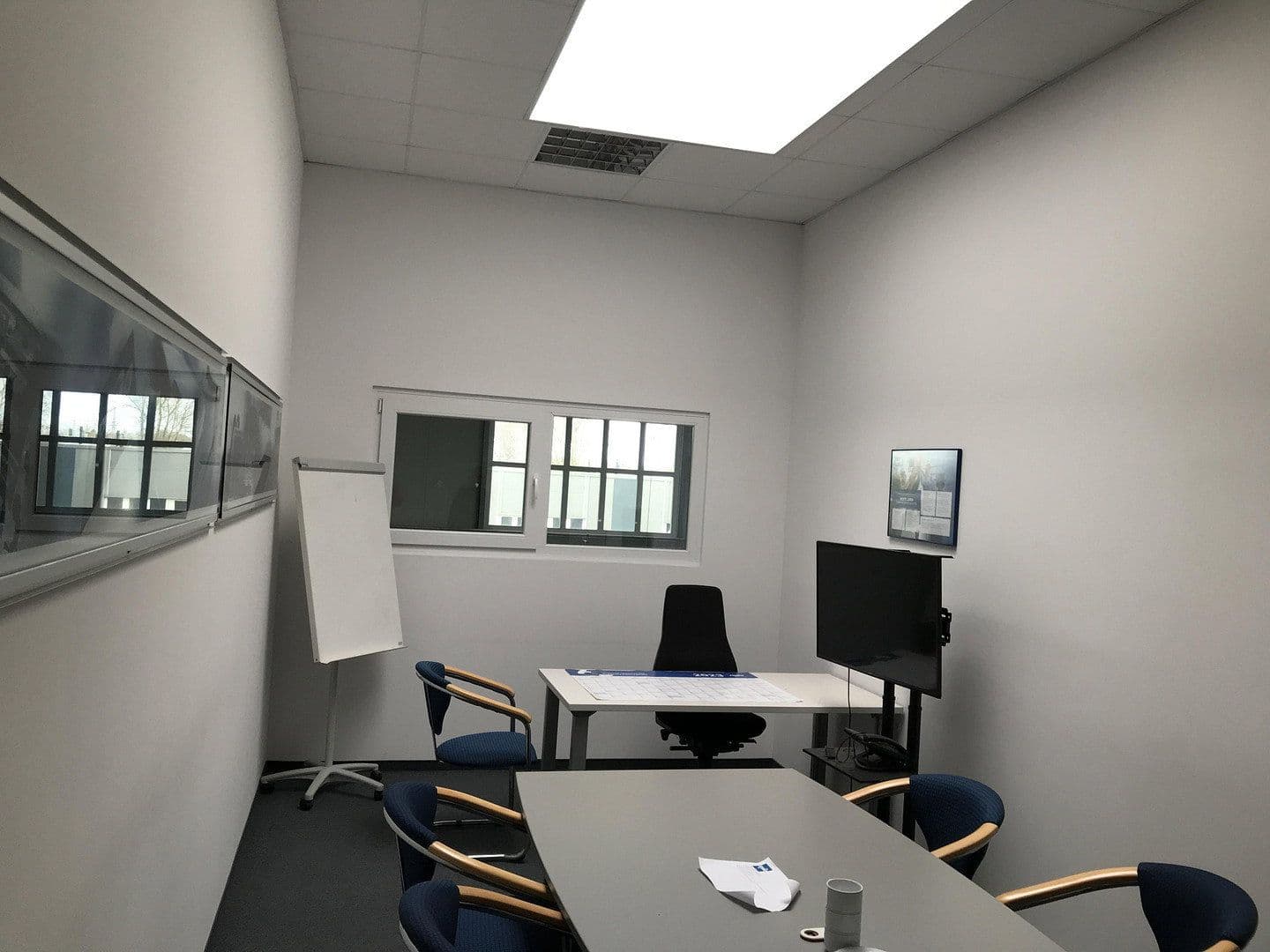 Prenájom nebytového priestoru 1.300 m², Hamburg, Hamburg Prenájom nebytového priestoru 1.300 m², Hamburg, Hamburg