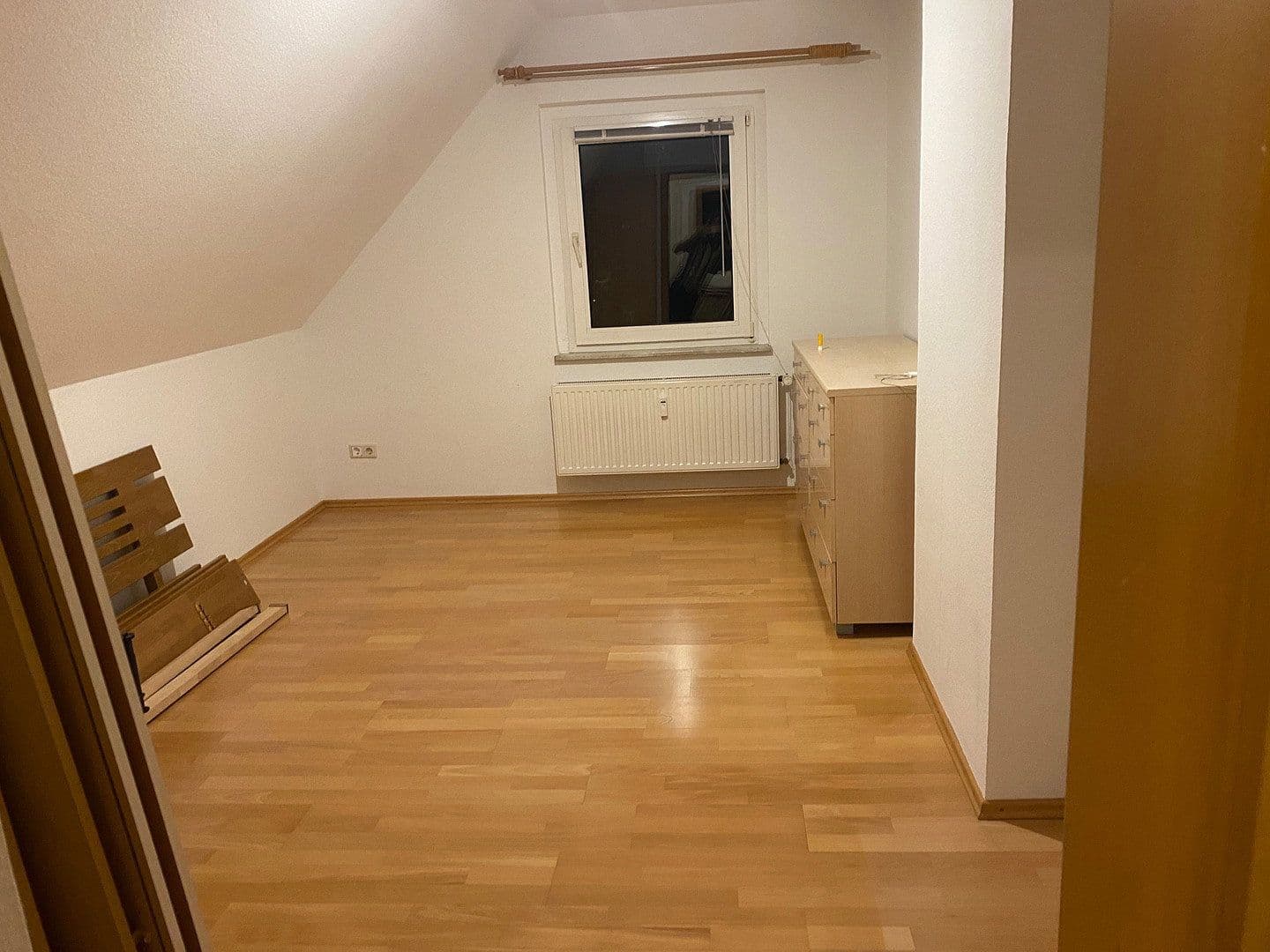 Predaj domu 209 m², pozemek 657 m², Truchseßstraße 83, Bonn, Severné Porýnie - Westfálsko Predaj domu 209 m², pozemek 657 m², Truchseßstraße 83, Bonn, Severné Porýnie - Westfálsko