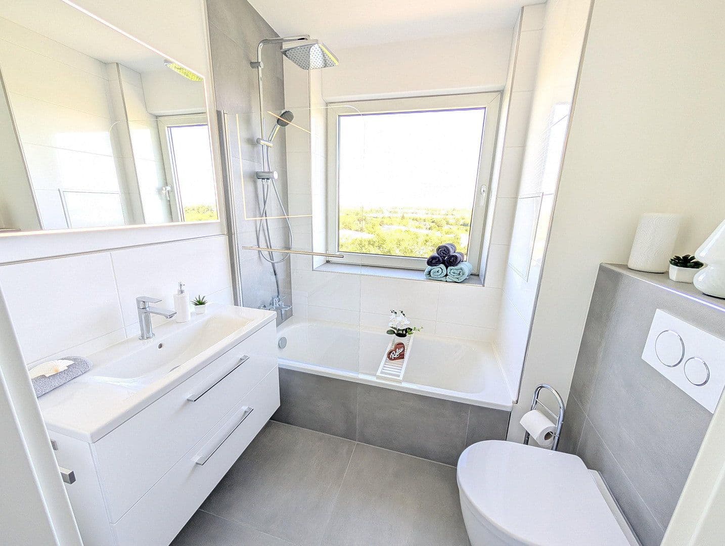 Predaj bytu 3-izbový 80 m², Karlsbader Straße 7, Ludwigshafen am Rhein, Porýnie-Falcko Predaj bytu 3-izbový 80 m², Karlsbader Straße 7, Ludwigshafen am Rhein, Porýnie-Falcko