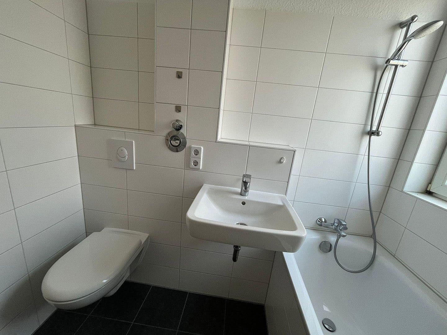 Predaj bytu 2-izbový 59 m², Berlin Mariendorf, Berlín Predaj bytu 2-izbový 59 m², Berlin Mariendorf, Berlín