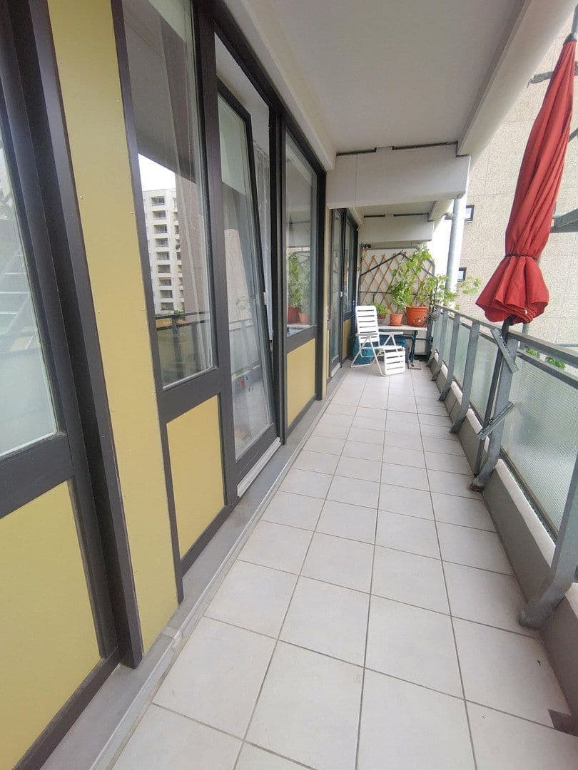 Predaj bytu 3-izbový 91 m², Köln, Severné Porýnie - Westfálsko Predaj bytu 3-izbový 91 m², Köln, Severné Porýnie - Westfálsko