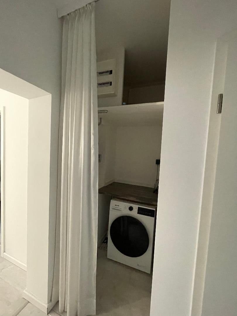 Predaj bytu 2-izbový 44 m², Berlin Friedenau, Berlín Predaj bytu 2-izbový 44 m², Berlin Friedenau, Berlín