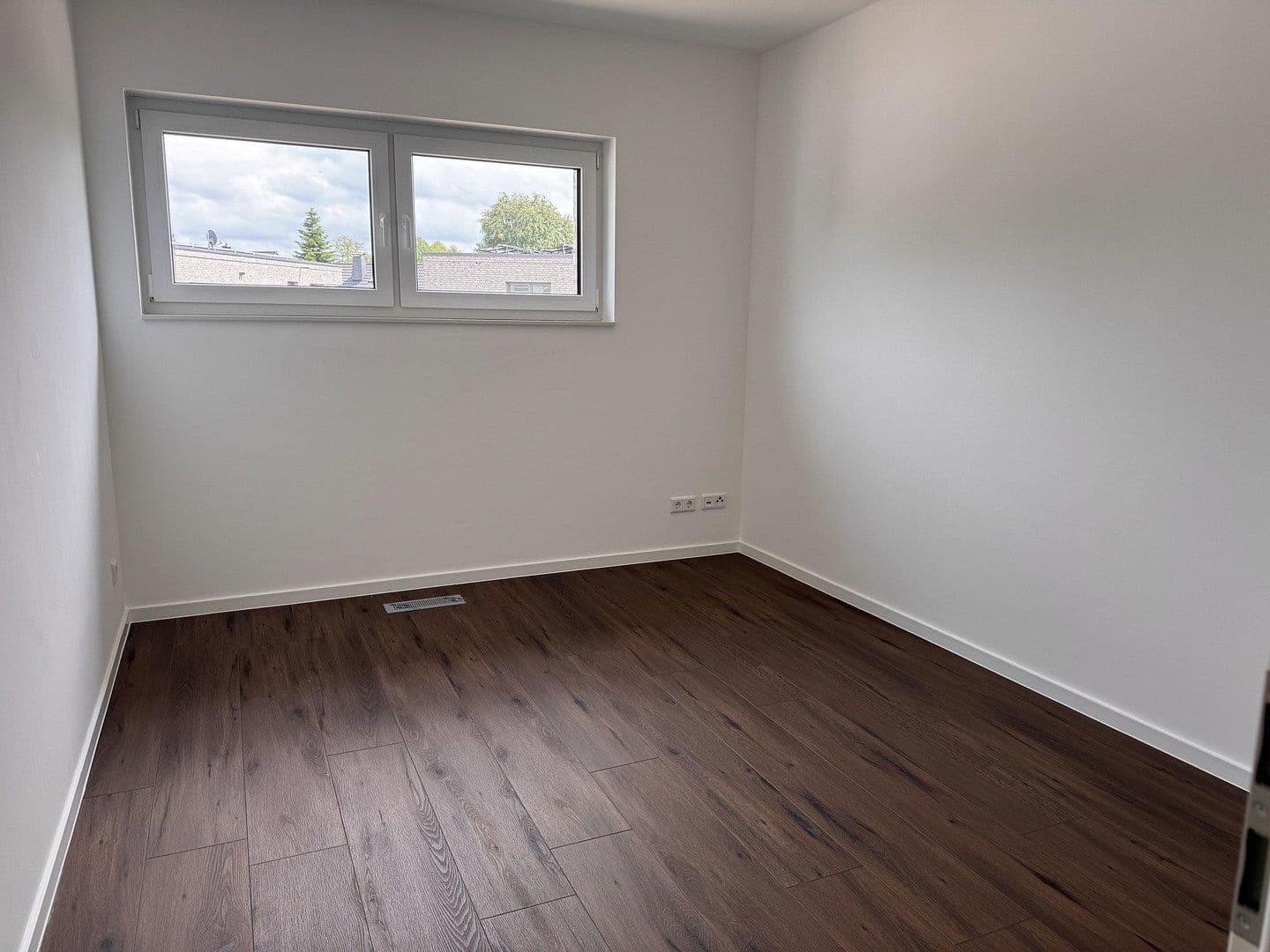 Prenájom bytu 3-izbový 100 m², Verl, Severné Porýnie - Westfálsko Prenájom bytu 3-izbový 100 m², Verl, Severné Porýnie - Westfálsko