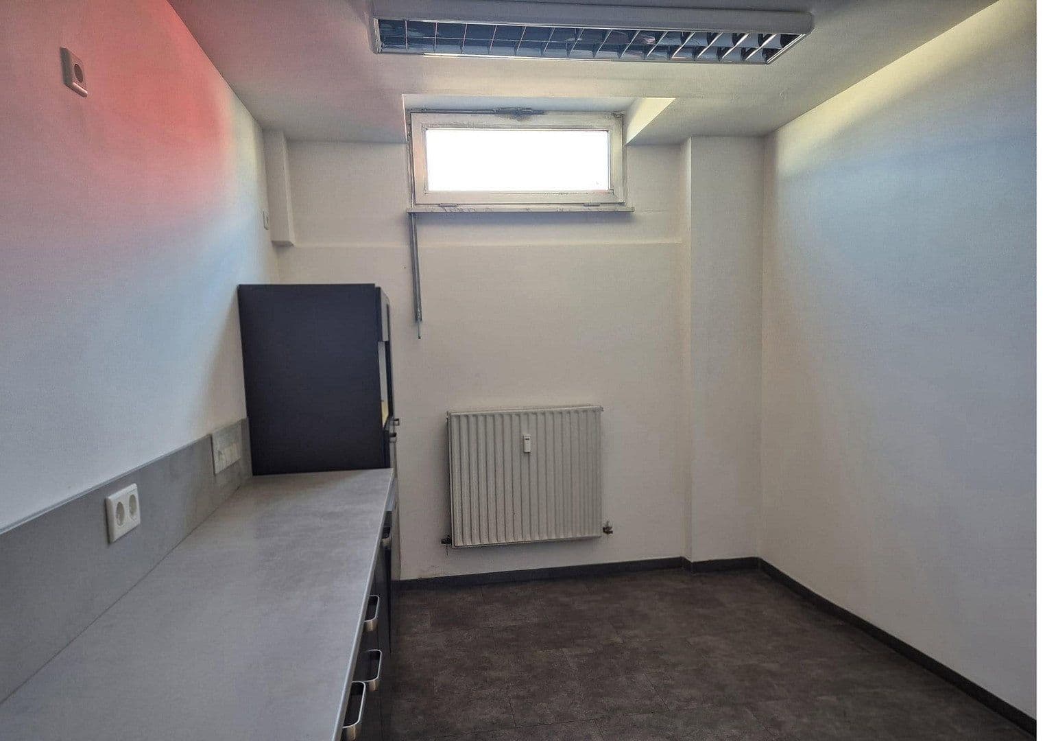 Prenájom nebytového priestoru 632 m², Rudolf-Diesel-Str. 11, Kaltenkirchen, Šlezvicko-Holštajnsko Prenájom nebytového priestoru 632 m², Rudolf-Diesel-Str. 11, Kaltenkirchen, Šlezvicko-Holštajnsko