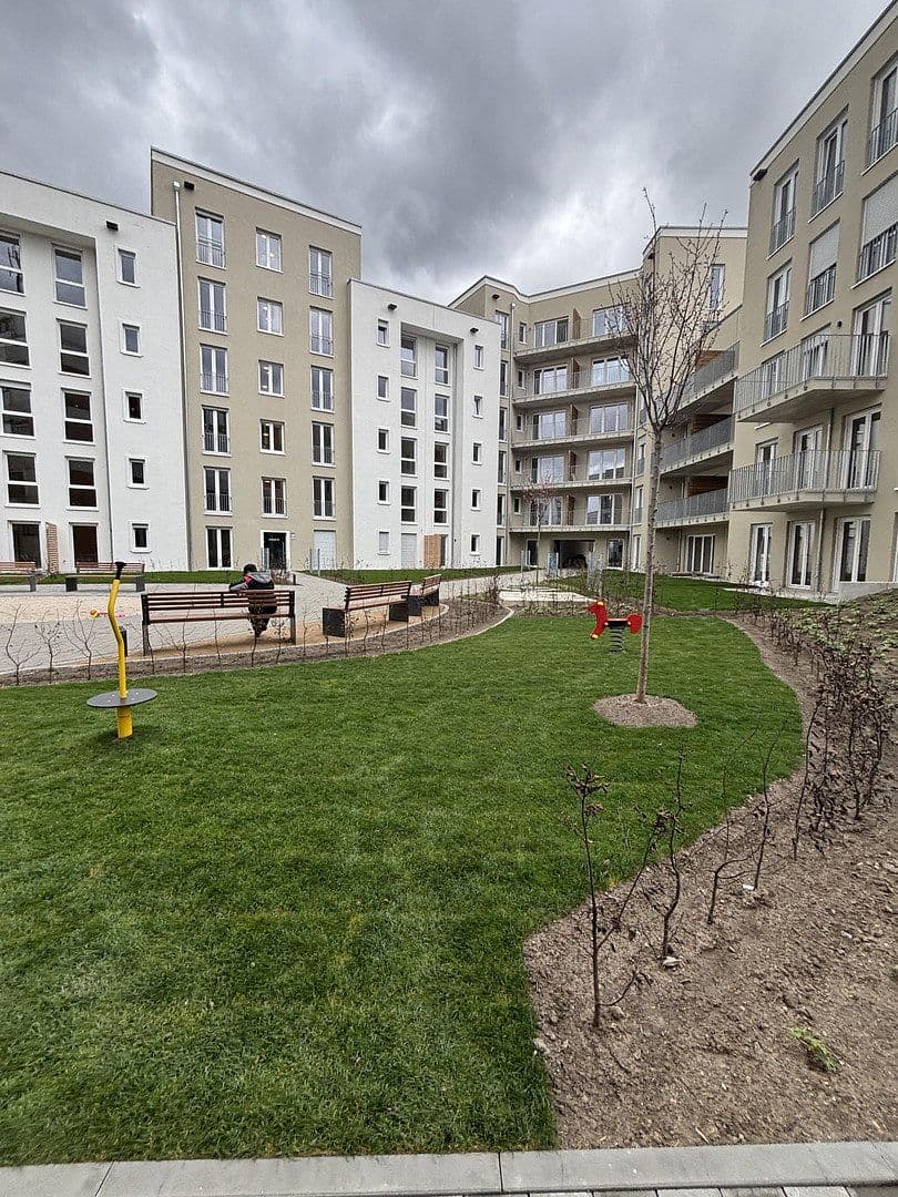 Prenájom bytu 3-izbový 76 m², Eschollbrücker Straße 6, Darmstadt, Hesensko Prenájom bytu 3-izbový 76 m², Eschollbrücker Straße 6, Darmstadt, Hesensko
