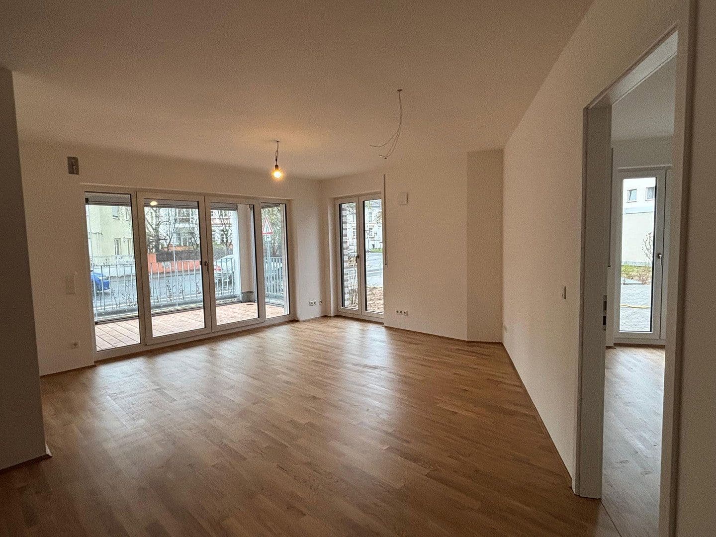 Prenájom bytu 3-izbový 76 m², Eschollbrücker Straße 6, Darmstadt, Hesensko Prenájom bytu 3-izbový 76 m², Eschollbrücker Straße 6, Darmstadt, Hesensko
