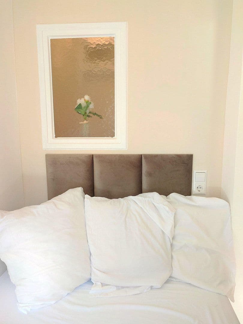 Prenájom bytu 2-izbový 37 m², Moserstraße 15, Stuttgart, Bádensko-Wurttembersko Prenájom bytu 2-izbový 37 m², Moserstraße 15, Stuttgart, Bádensko-Wurttembersko